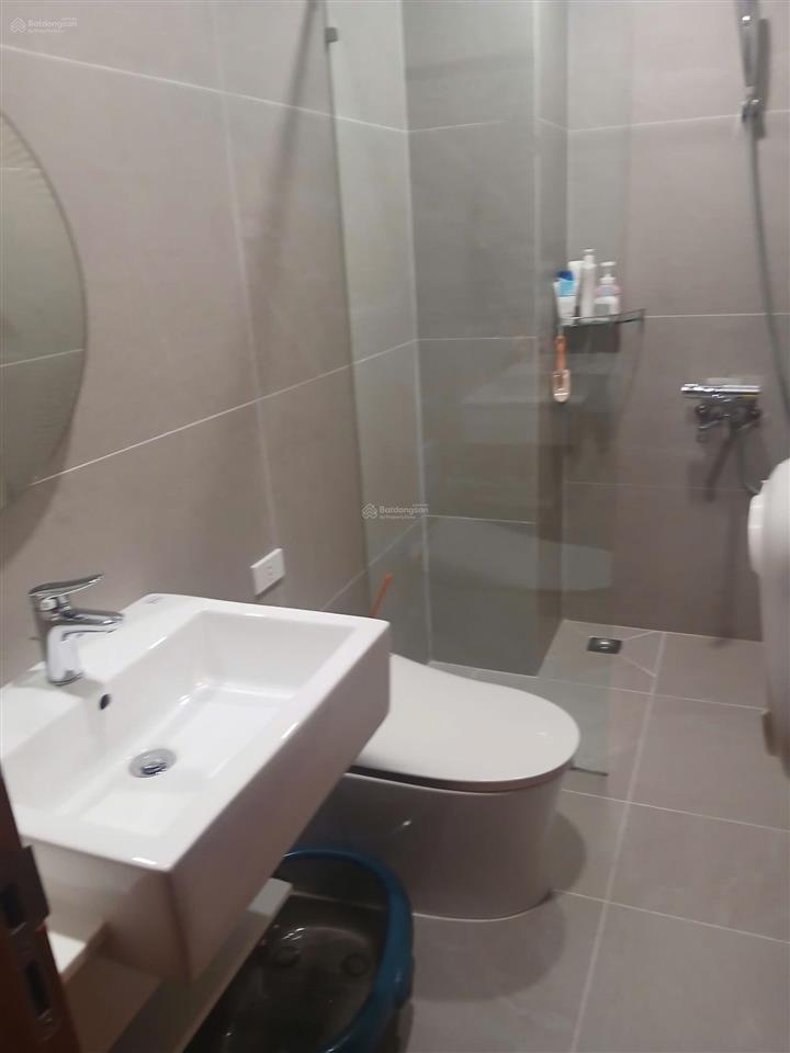 Chỉ 65tr/ tháng cho thuê nguyên căn 7 phòng ngủ ngay ubnd quận 2 củ trung tâm hành chính mới