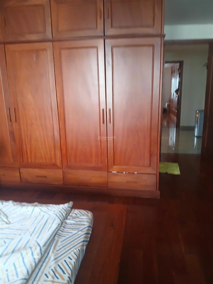 Chỉ 65tr/ tháng cho thuê nguyên căn 7 phòng ngủ ngay ubnd quận 2 củ trung tâm hành chính mới