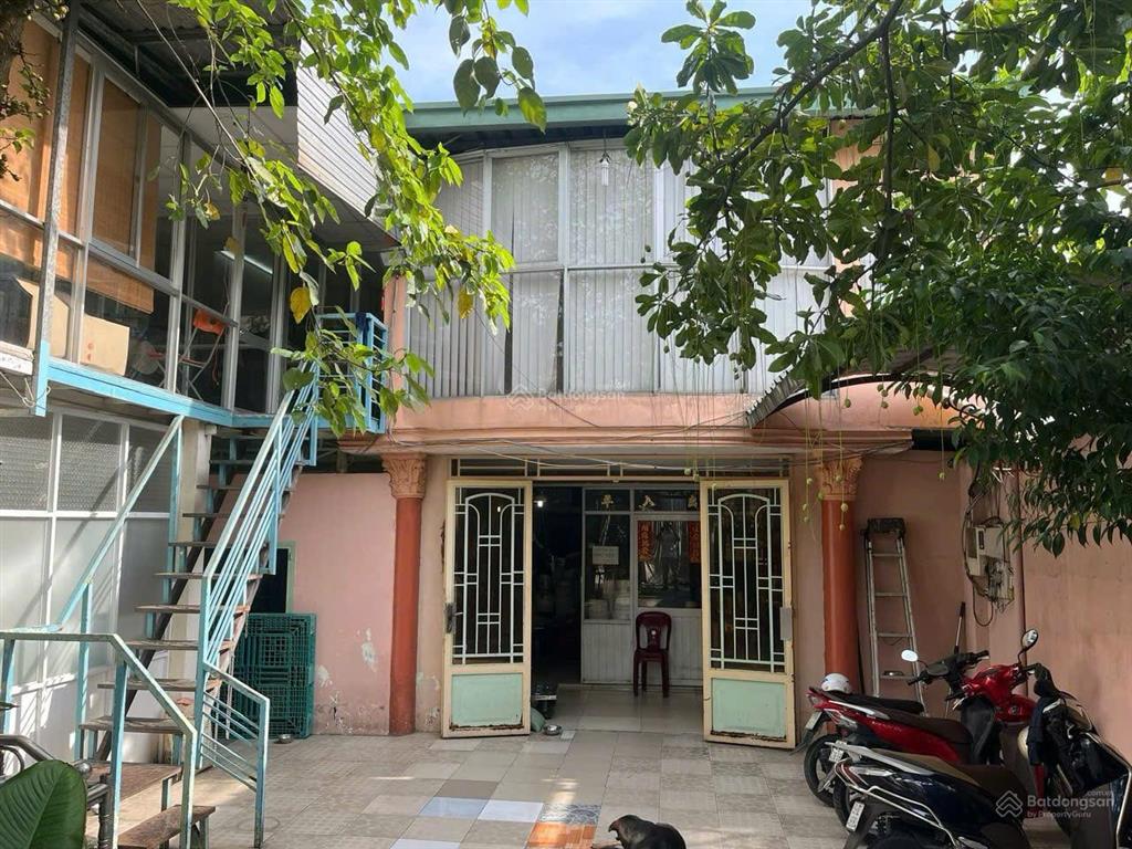 Cần bán nhà gần aeon tân phú, kênh tham lương