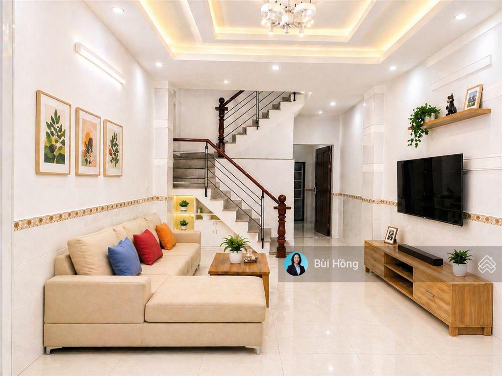 Bán nhà hẻm 8m, 4 tầng, 4x15, giá 8.35 tỷ, phú thuận, quận 7