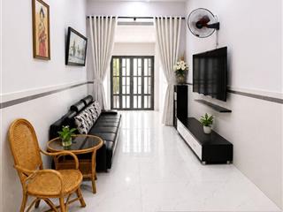 Nhà hẻm ô tô, 70m2, 3tầng, 7pn, giá 7.8 tỷ, huỳnh tấn phát, q7. có phòng ngủ dưới trệt