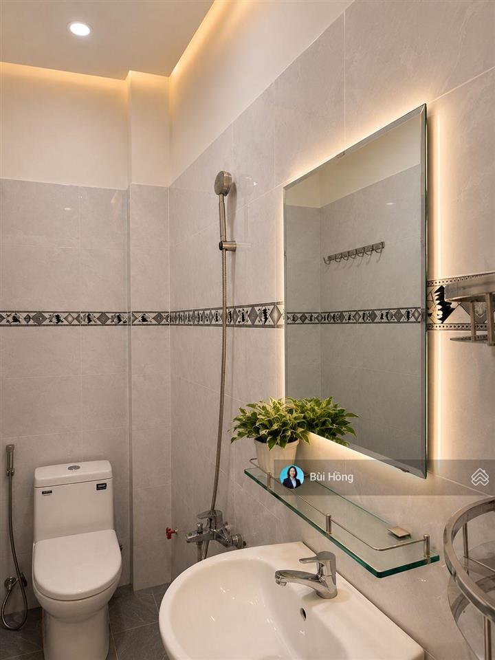 Bán nhà 5x16, giá 5.8 tỷ huỳnh tấn phát, p. tân thuận tây, q7, hẻm thông eco green