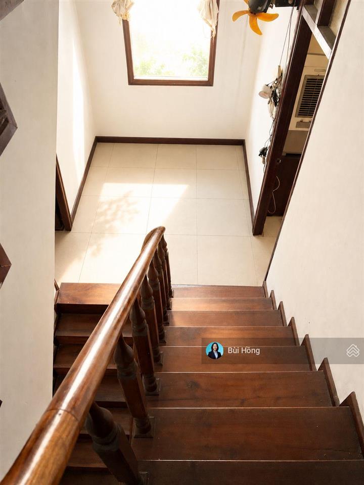 Bán nhà hẻm 5m, 5x12, 4pn, giá 5.8 tỷ, p.tân thuận tây, q.7