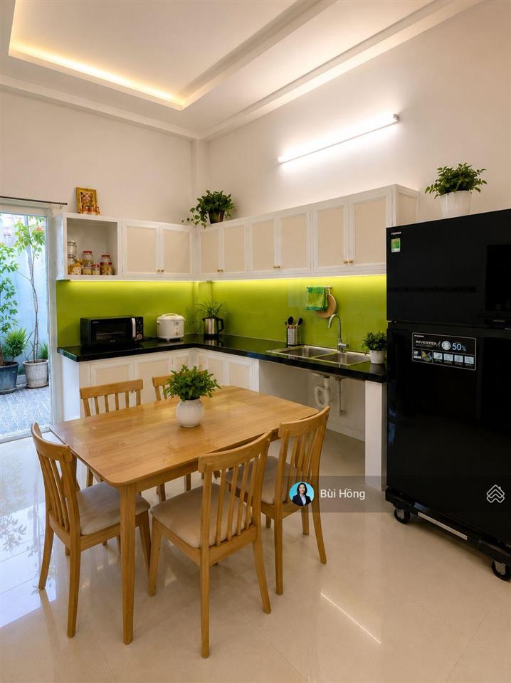 Bán nhà p.phú thuận, quận 7, 4x16, 2 tầng, giá chỉ 6.1 tỷ