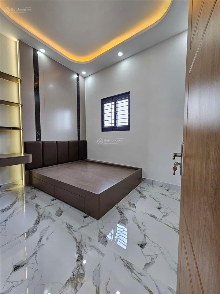 Bán nhà 3 tầng, 5x10, giá 4.98 tỷ, huỳnh tấn phát, quận 7