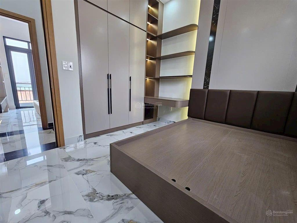 Bán nhà 3 tầng, 5x10, giá 4.98 tỷ, huỳnh tấn phát, quận 7