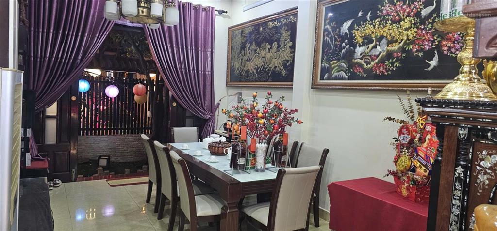 Chính chủ thay đổi chỗ làm việc, nên bán lại biệt thự mặt tiền 4 tầng 137m2  view công viên