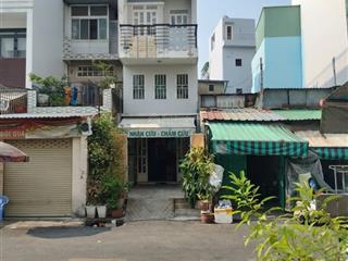 Ngộp bank, chính chủ cần bán nhà 4 tầng, 66m2, mặt tiền hàn hải nguyên, quận 11