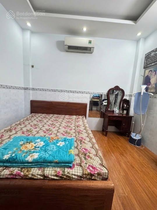 Bán nhà 3 tầng, 52m2, ô tô tận cửa  sát chợ gò xoài  chỉ hơn 5 tỷ