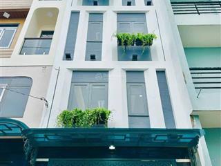 Nhà 5 tầng, xây mới 100%  full nội thất  ô tô ngủ trong nhà