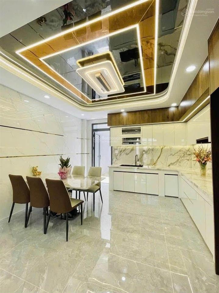 Siêu phẩm nhà phố khu tên lửa (bình tân)  5 tầng, có thang máy, 82m2  chỉ 10,2 tỷ
