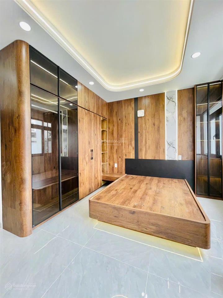 Siêu phẩm nhà phố khu tên lửa (bình tân)  5 tầng, có thang máy, 82m2  chỉ 10,2 tỷ