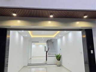 Hàng hiếm bán nhà lê trọng tấn phân lô dt 53m2 ô tô vào nhà đẹp vip