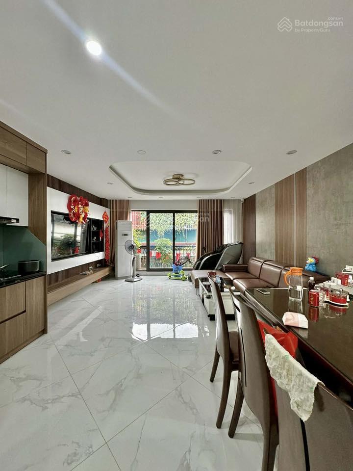 Chính chủ bán nhà đại la 50m² x 6 tầng thang máy ô tô vào được nhà  kết hợp kinh doanh văn phòng