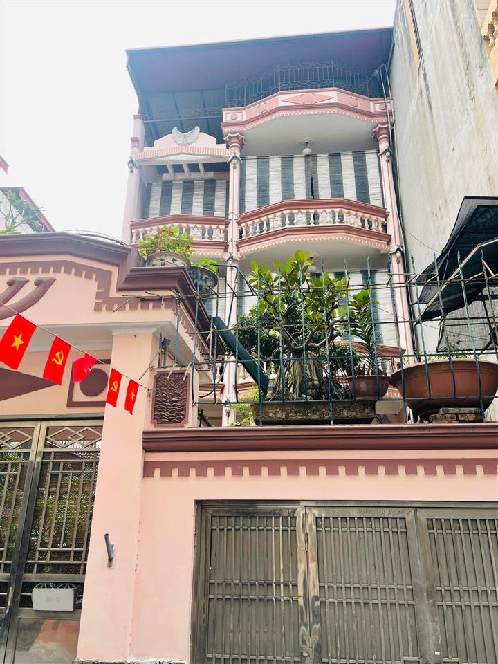 Lê trọng tấn phân lô 260m² x 4 tầng mặt tiền 8m ô tô 7 chỗ vào nhà  0984 039 ***