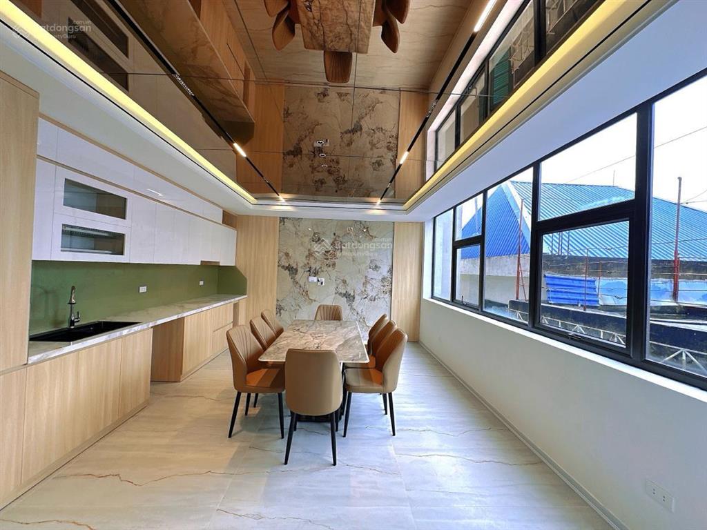 Nhỉnh 12 tỷ 50m² 6 tầng thang máy hoàng văn thái nội thất đẹp ở luôn  0984 039 ***