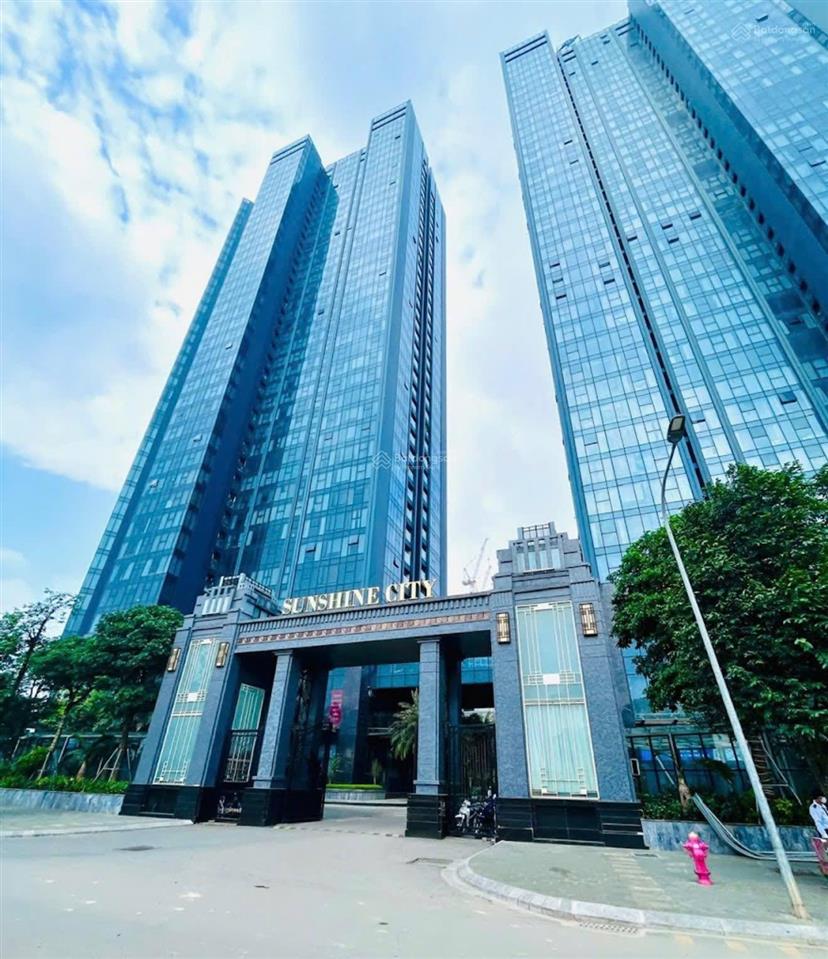 Hơn 11 tỷ căn hoa hậu 105 m² tòa s4  bán gấp căn hộ 3 phòng ngủ full đồ, view sông