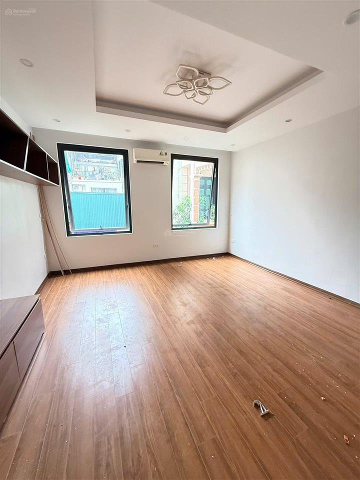Giảm sốc nhà nhân hoà pl dt45m2 x 7 tầng thang máy ô tô vào nhàko quy hoạchngõ thông kinh doanh