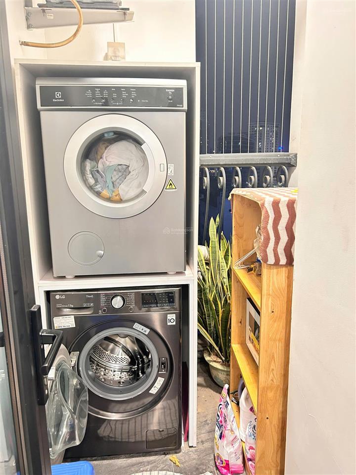 Chính chủ bán căn góc hateco laroma 103m2 3pn đẹp đtt, giá tốt cho khách thiện chí