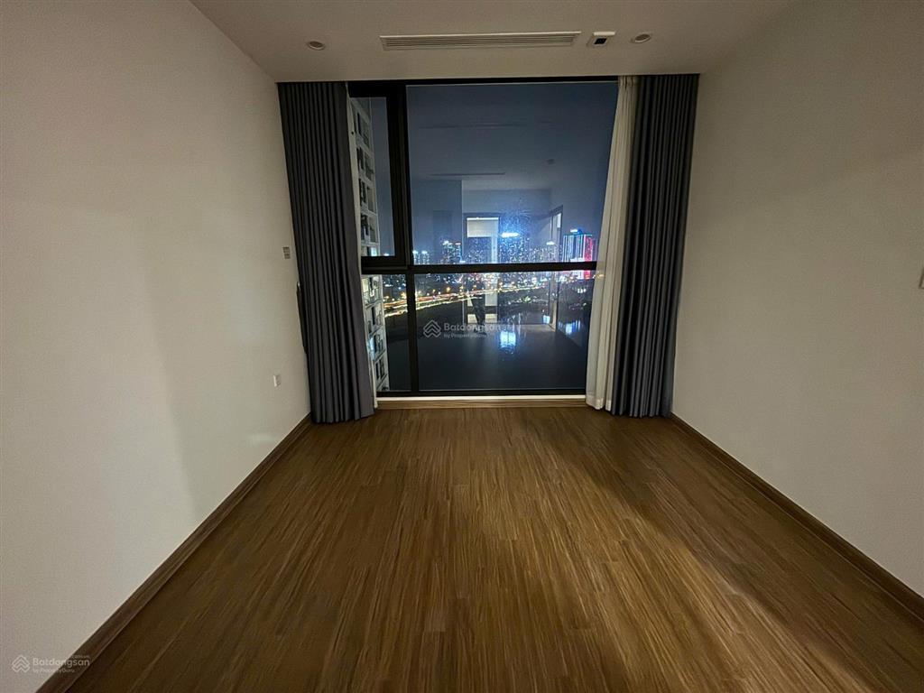 Gấp gấp vinhomes skylake bán căn 3pn quanh 12 tỷ view hồ sẵn ở  0984 039 ***