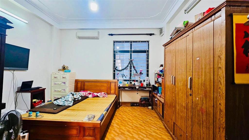 Bán nhà chính chủ tô vĩnh diện dt 53m2x4 tầng gara ô tô 7 chỗ dân xây chắc chắn kinh doanh vp