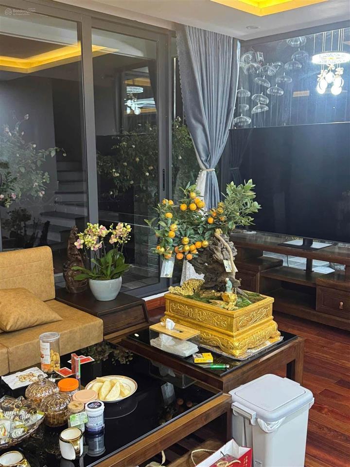 Sở hữu nhà định công  ở nhà đẹp lại có lương 120tr/ tháng, diện tích 110m2 x 8 tầng thang máy