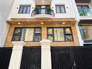 Sở hữu nhà định công  ở nhà đẹp lại có lương 120tr/ tháng, diện tích 110m2 x 8 tầng thang máy