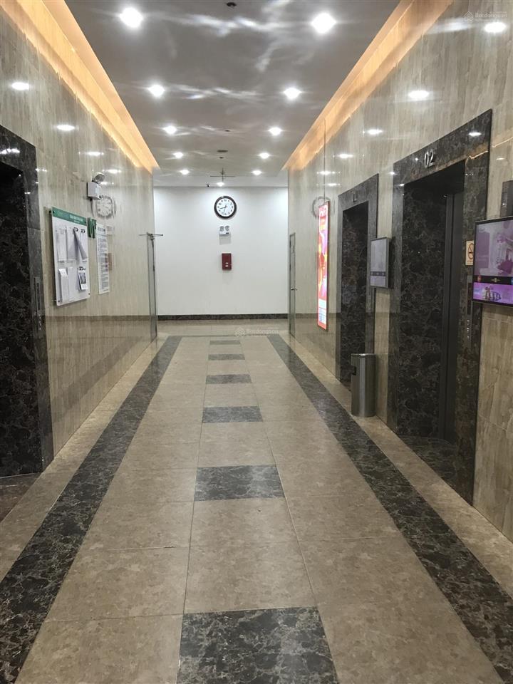 Cho thuê căn hộ 1207 tòa 27a2 green star, phạm văn đồng,hà nội. giá 11.5tr,2 ngủ,2 vệ sinh 65m2