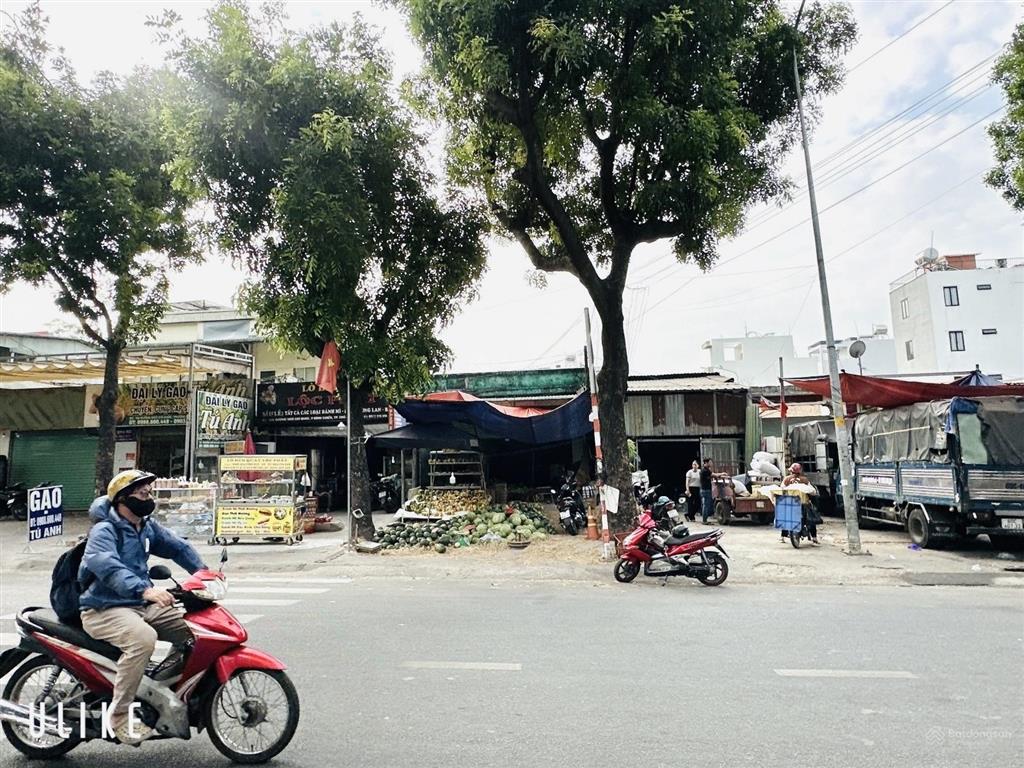 Mặt tiền ngô chí quốc  đường 20m giá dưới 7.99tỷ  87m2(5x17.5)  vỉa hè 5m kinh doanh tốt.