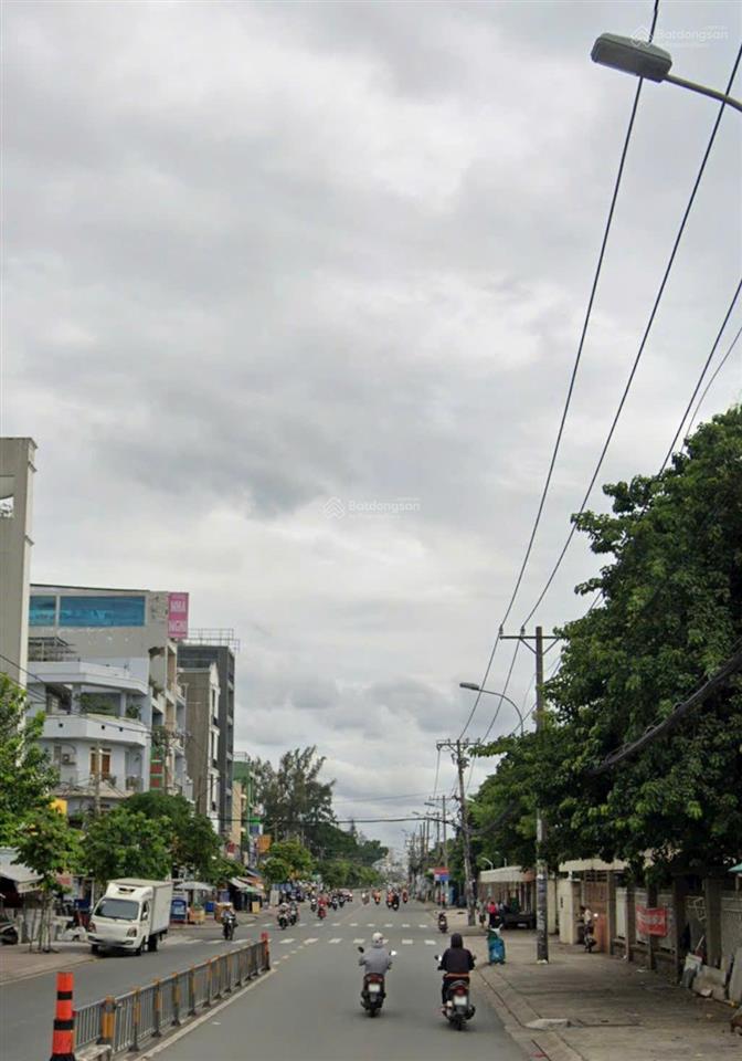 Gấp mt an dương vương, q.6. dt 9m x 17m. kc 3 tầng. hđt 60tr/th. giá 25 tỷ