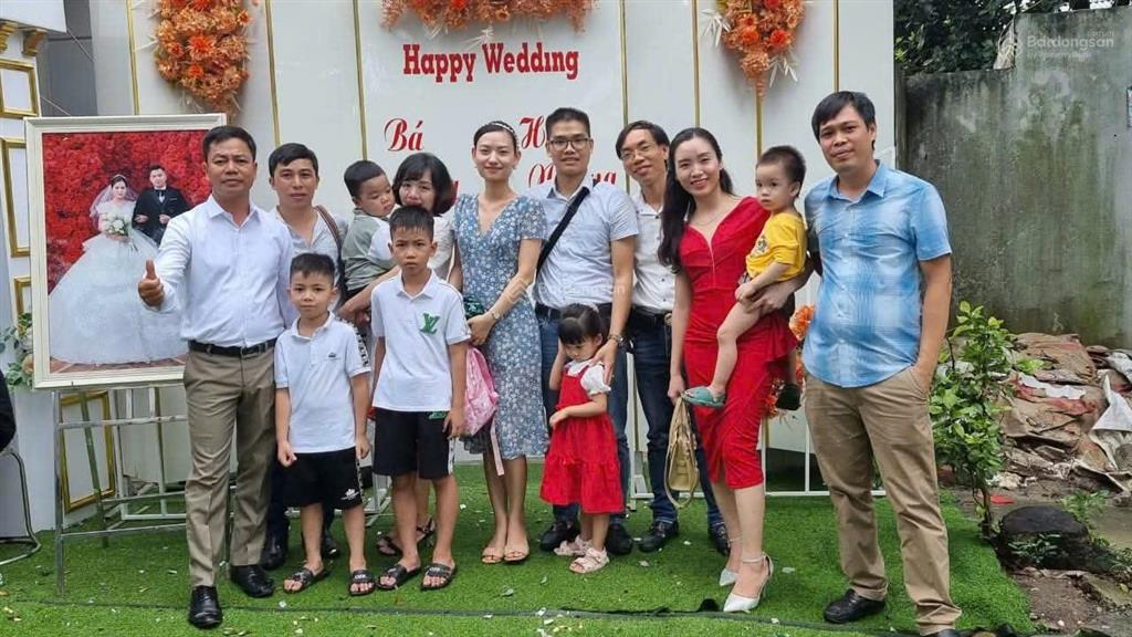 Bán nhà hoàng mai 5 tầng hiện đại  cách 2 nhà ra phố  tặng 14m2 sân chung để xe ngày đêm