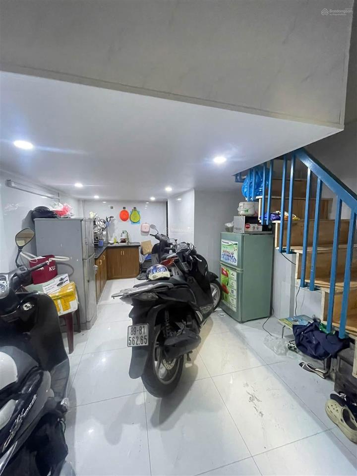 Chỉ với 3,3 tỷ anh chị có ngay căn nhà 25m², 5 tầng trung tâm đống đa. nói không với quy hoạch