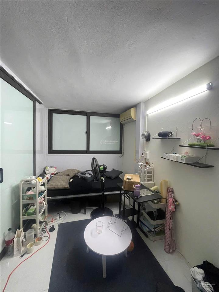 Chỉ với 3,3 tỷ anh chị có ngay căn nhà 25m², 5 tầng trung tâm đống đa. nói không với quy hoạch