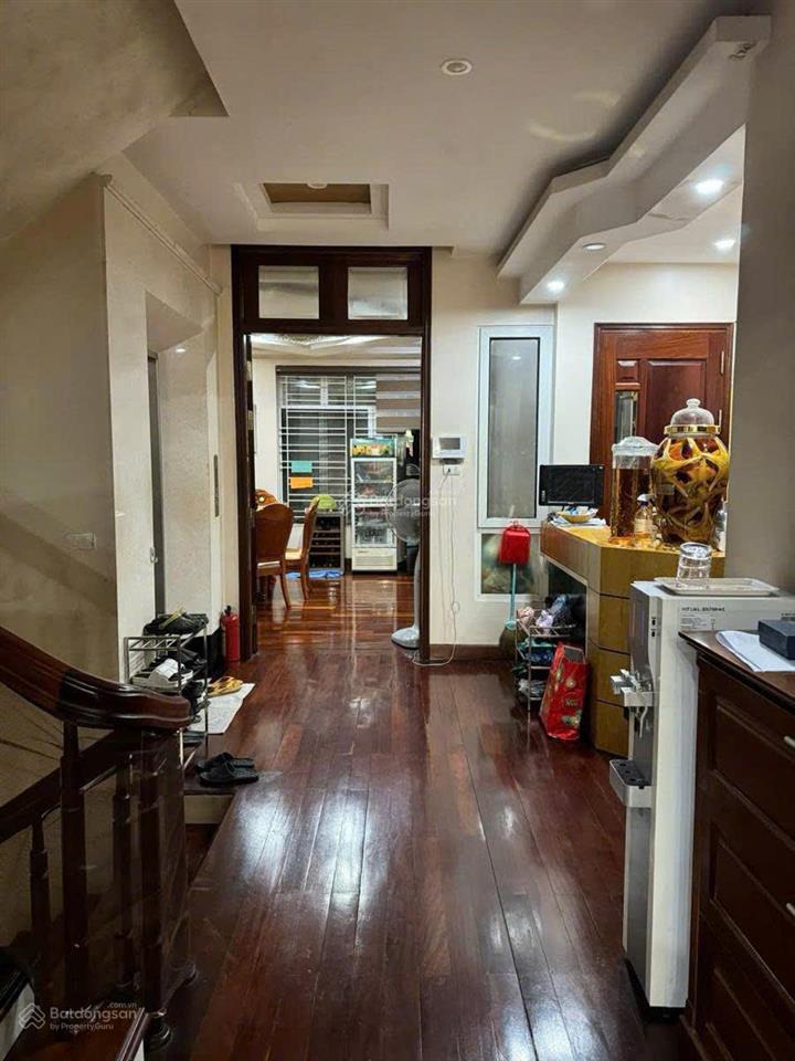 Bán nhà mặt phố ngọc lâm, 120m2, 5 tầng, 2 mặt tiền, kinh doanh, 34,8 tỷ.  0911 776 ***