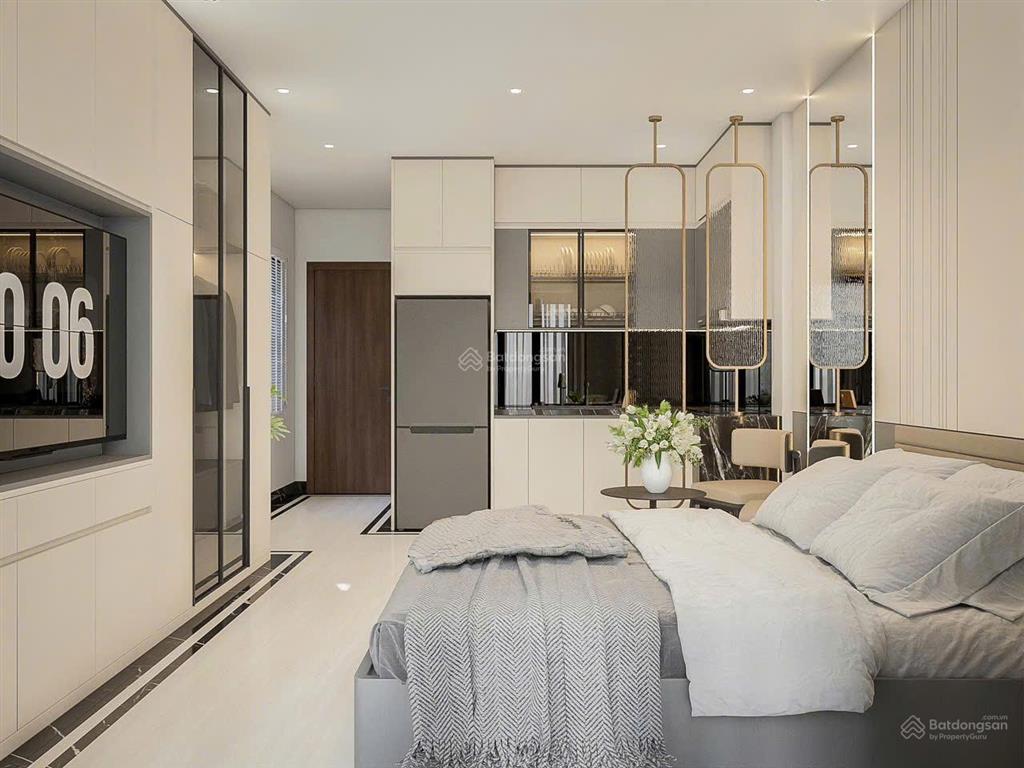 Mặt phố quận tây hồ, toà căn hộ 8 tầng , 79m2, dòng tiền 2 tỷ/ năm, 48 tỷ.  0911 776 ***