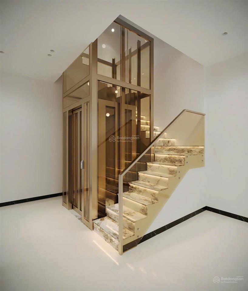 Mặt phố quận tây hồ, toà căn hộ 8 tầng , 79m2, dòng tiền 2 tỷ/ năm, 48 tỷ.  0911 776 ***