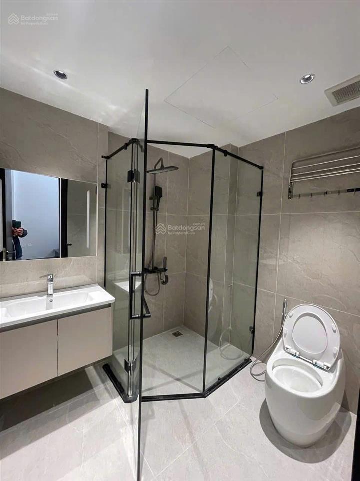 Hạ sốc 1 tỷ bán chung cư berriver nguyễn văn cừ, 88m2, căn góc, 3 thoáng, full nội thất, nhỉnh 8 tỷ
