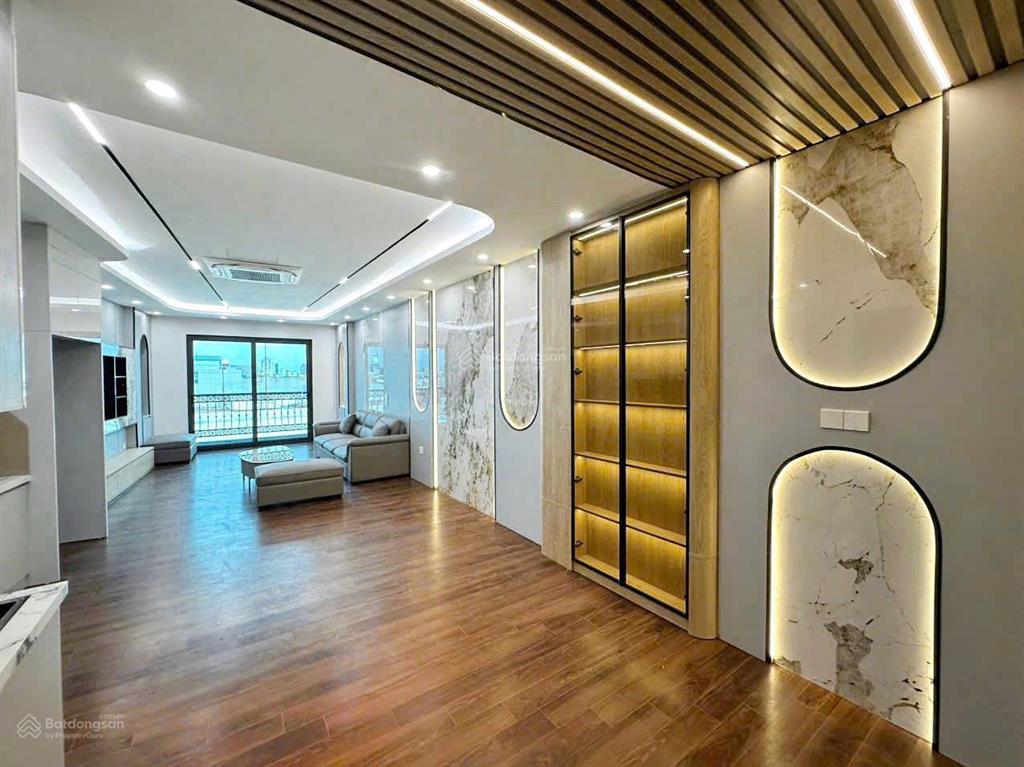 Mặt phố phó đức chính, ba đình, 95m², xây tòa 9 tầng kinh doanh đa dịch vụ, giá đầu tư