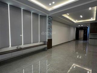 Bán nhà 7 tầng phố nguyễn sơn, 80m2. ngõ ô tô thông, thang máy, full nội thất, nhỉnh 20 tỷ