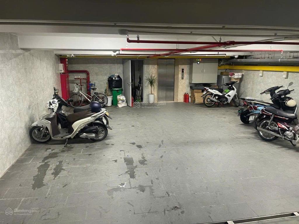 Mặt phố đống đa, 9 tầng, 122m2, mt gần 8m, 2 mặt thoáng, dòng tiền, hơn 100 tỷ.  0911 776 ***