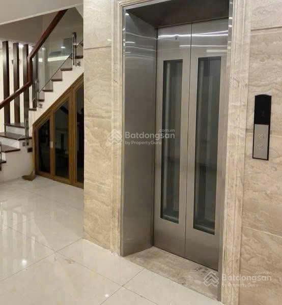 Nhà 6 tầng mặt ngõ 36 giang văn minh, 90m2, thang máy, kinh doanh, văn phòng, nhỉnh 40 tỷ