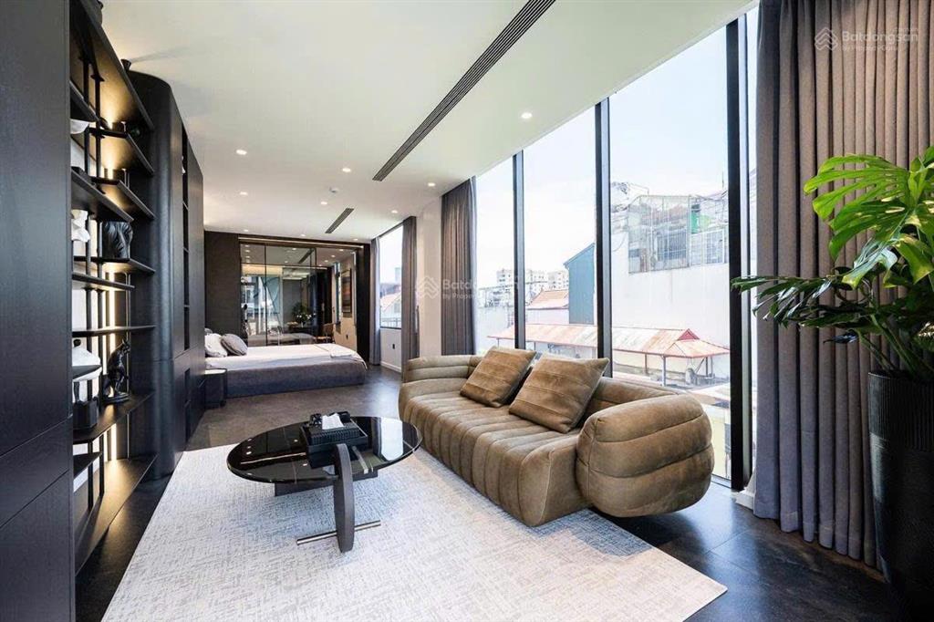 Phân lô ô tô tránh phố hoàng cầu, 72m2, 8 tầng, lô góc 3 mặt ngõ, nội thất cực đẳng cấp, kinh doanh