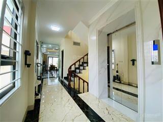 Mặt hồ bồ đề, 92m2, 7 tầng thang máy, kinh doanh, văn phòng, gara, 27,8 tỷ