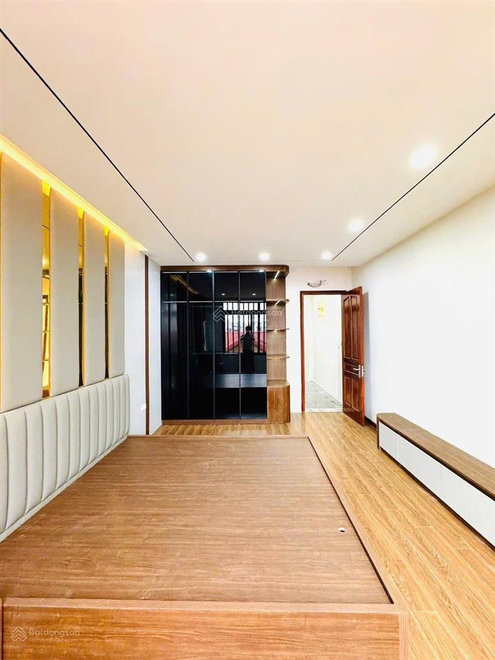Nhỉnh 23 tỷ nhà mặt phố vip võ văn dũng, 46m2, quy hoạch ổn định, kinh doanh, vỉa hè