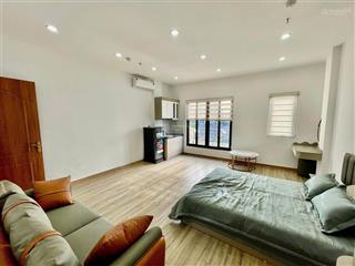Mặt phố ái mộ, bồ đề, 6 tầng, 100m2, vỉa hè, kinh doanh, dòng tiền, hạ thẳng 8 tỷ bán nhanh