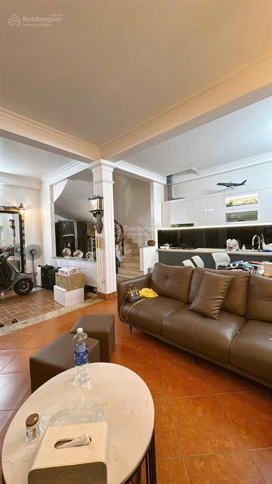 Mặt phố trúc bạch, 103m2, vỉa hè, kinh doanh, xây toà 7 tầng, nhỉnh 54 tỷ giá đầu tư