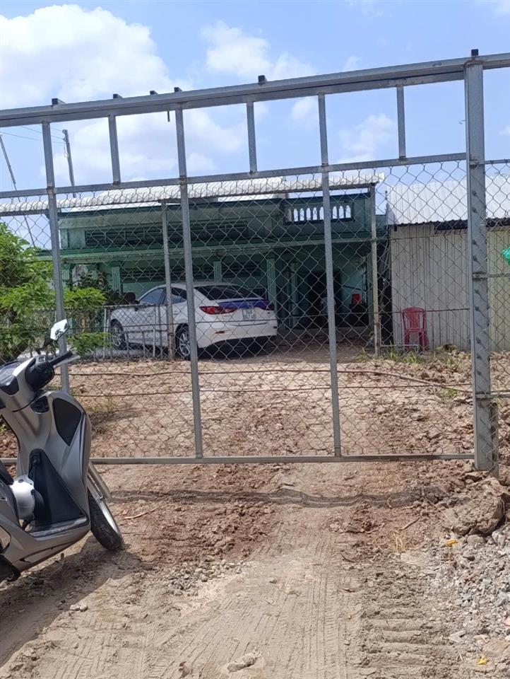 CẦN CHUYỂN CHỖ Ở BÁN SIÊU PHẨM NHÀ ĐẸP - Phù Hợp Cho Mọi Gia Đình