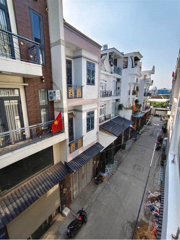 CHÍNH CHỦ GỬI BÁN - NHÀ ĐẸP SÁT CHỢ BÌNH THÀNH - GIÁ TỐT CHỐT NHANH