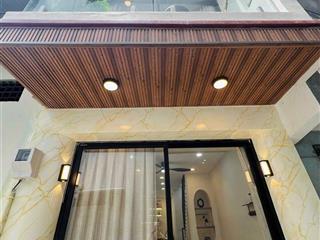 BÁN NHÀ HẺM THÔNG PHAN VĂN TRỊ, Q.5 – SÁT MẶT TIỀN NGUYỄN TRÃI – GIÁ 6.35 Tỷ