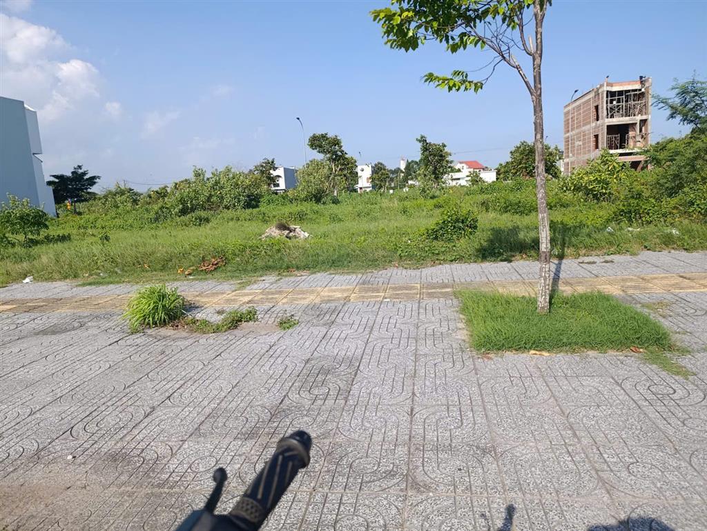 CHÍNH CHỦ BÁN LÔ ĐẤT MẶT TIỀN ĐẸP ĐƯỜNG 3/2 - Vị Trí Đắc Địa Tại : Phường Phước Hưng -